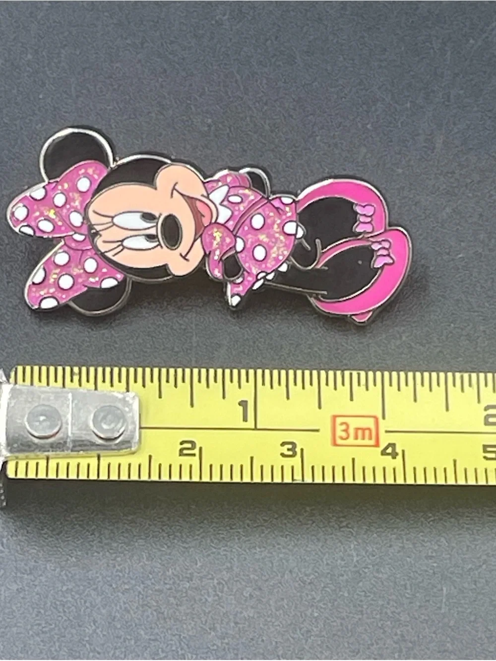 Minnie Mouse Pink Dress 2010 Disney Trading Pin